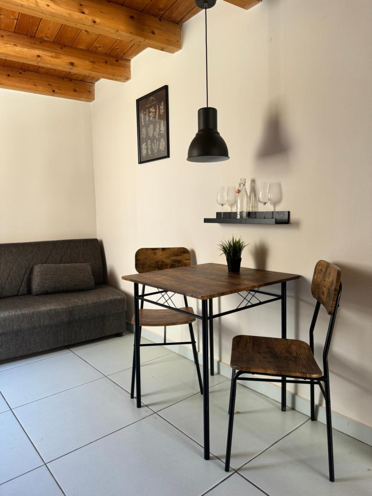 Apartamento Pietro โมดิกา ภายนอก รูปภาพ